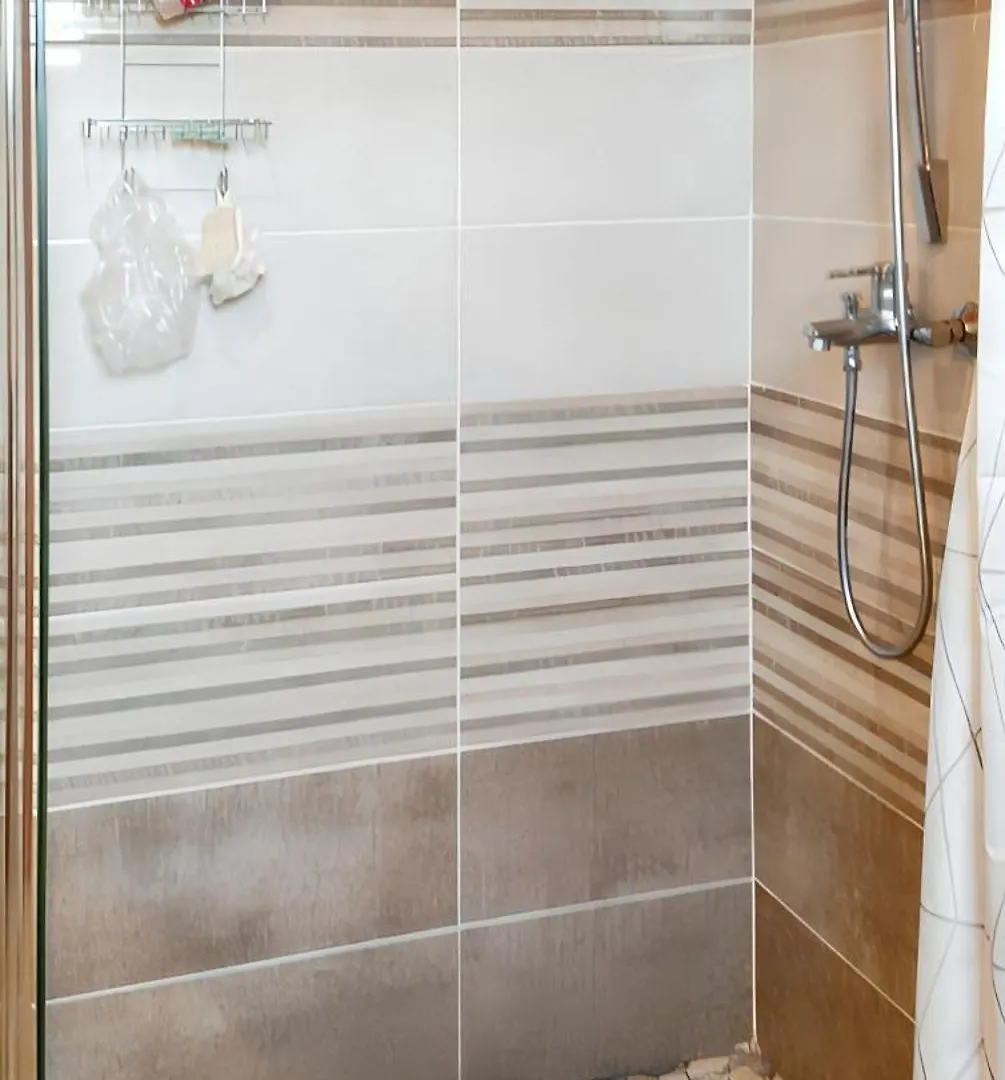 Appartement Spacieux Avec Vue Montagne A Le Marin 82 M² Apartment