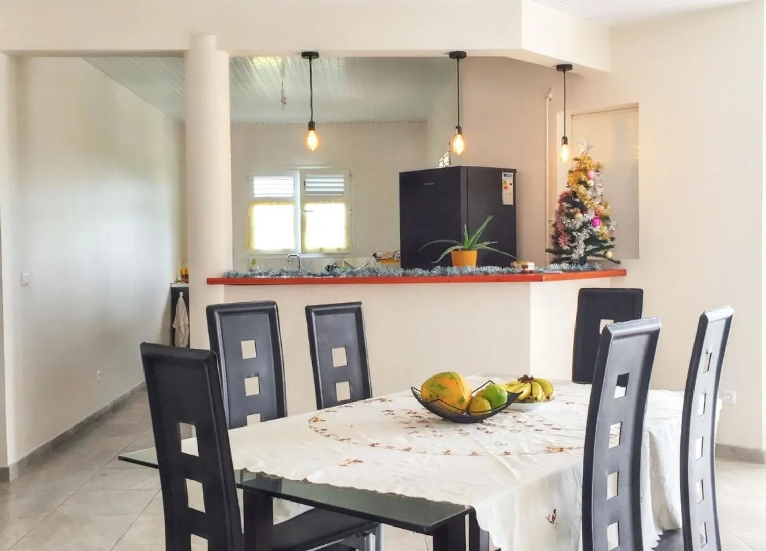 Appartement Spacieux Avec Vue Montagne A Le Marin 82 M² Martinique