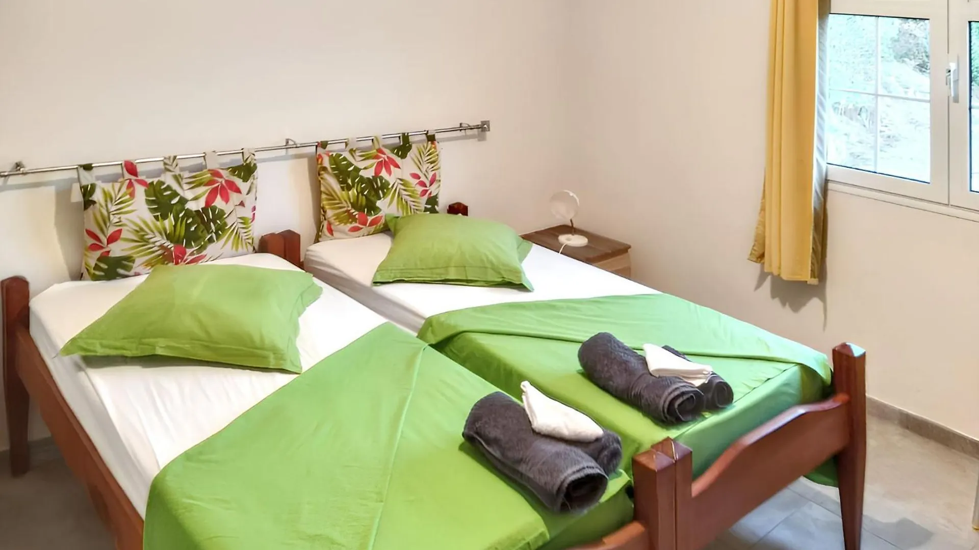 Appartement Spacieux Avec Vue Montagne A Le Marin 82 M² 0*,  马提尼克