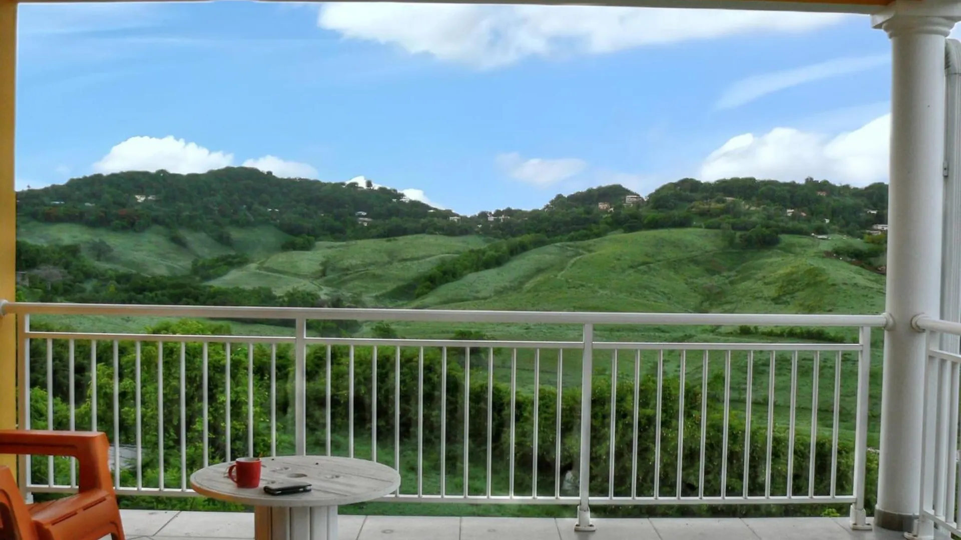 公寓 Appartement Spacieux Avec Vue Montagne A Le Marin 82 M²